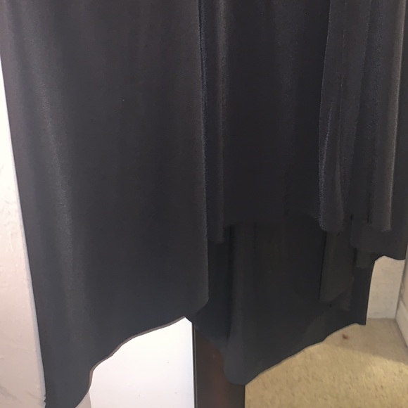 Black dress - Picture 5 of 5